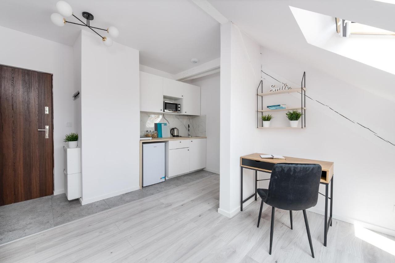 Comfortable 3City Studios In Gdynia By Noclegi Renters Экстерьер фото